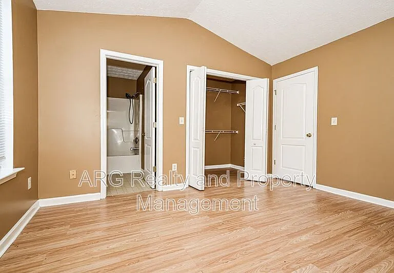 2956 Fields Dr — Photo 7