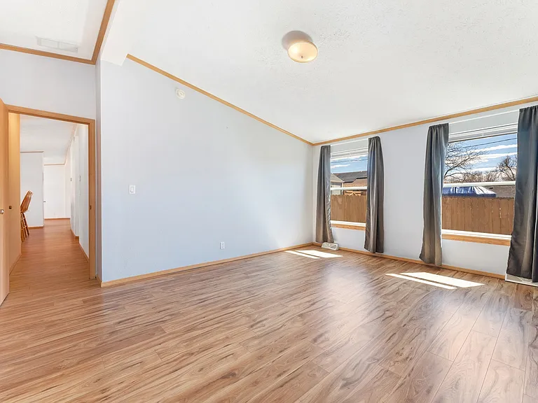 2019 S Fox St — Photo 16