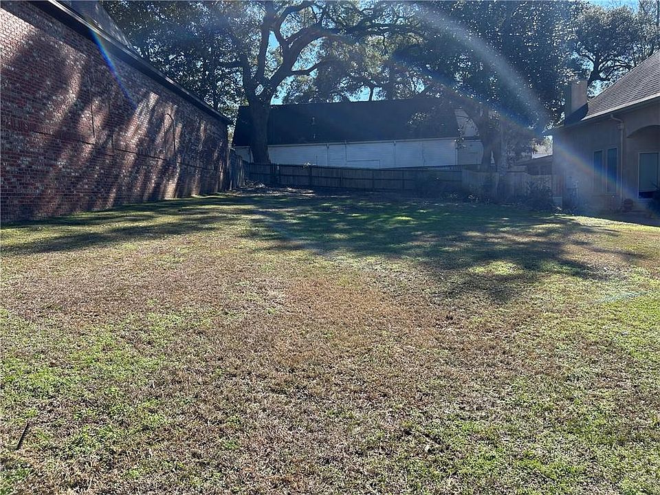 1st image of 0 Hilltop Dr S #3