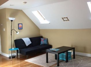 18 Chestnut St #3, Waltham, MA 02453