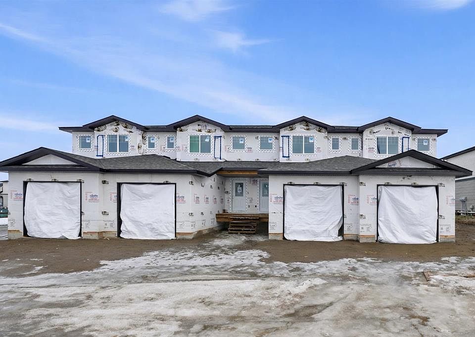 1st image of 65 W Willow Rd