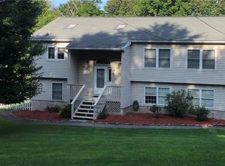 412 Austin Rd, Mahopac, NY 10541