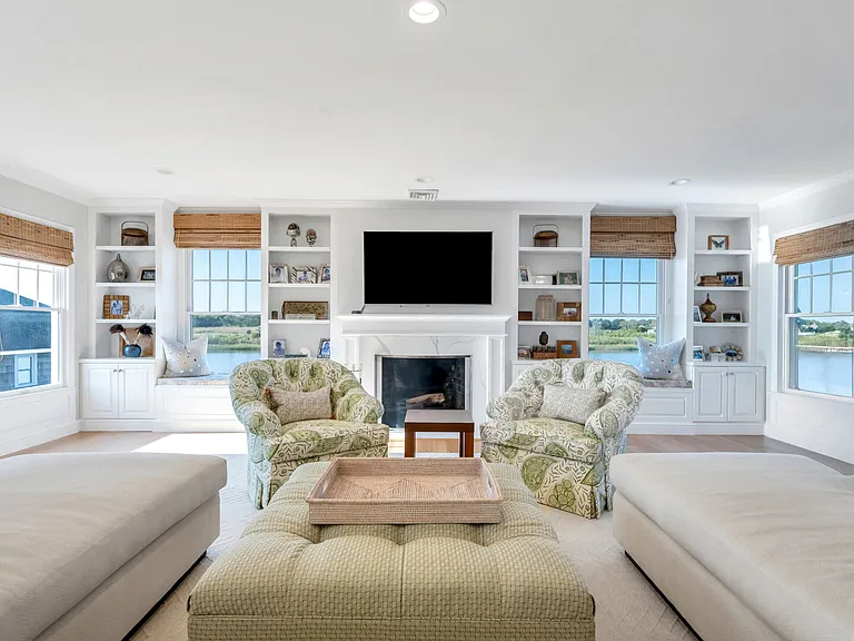 125 Dune Rd — Photo 18