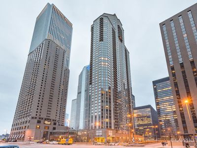 222 N Columbus Dr APT 2808, Chicago, IL, 60601