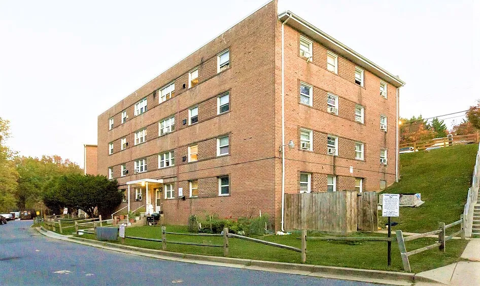 1010 Quebec Terrace, LLC