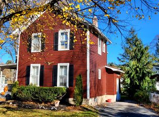 20 Boughton Ave, Pittsford, NY 14534