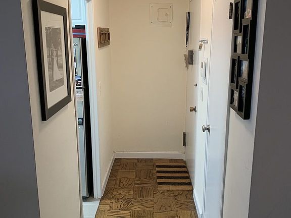 5th image of 245 E 19th St APT 6H