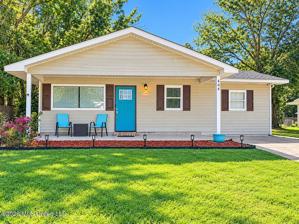 1st image of 406 Woody Cir