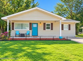406 Woody Cir, Ocean Springs, MS 39564