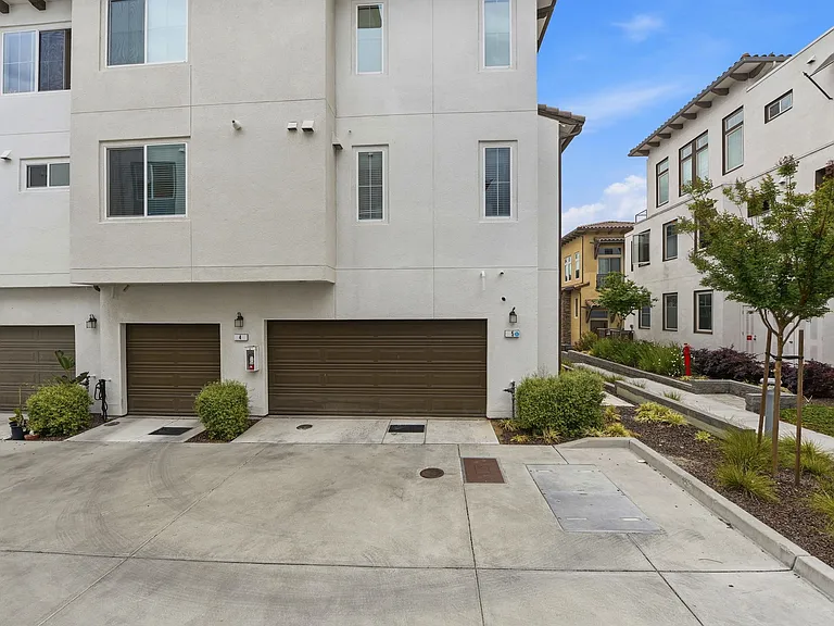 3078 Empoli Ln #5 — Photo 35