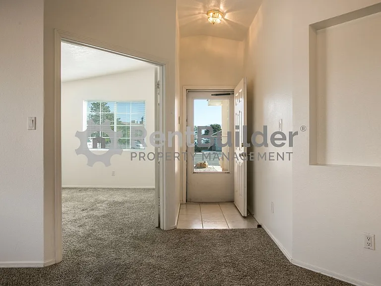 10749 Capricorn Pl NW — Photo 21