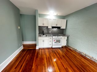 55 Park Dr APT 10, Boston, MA 02215