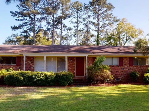 828 E 3rd Ave, Cordele, GA 31015