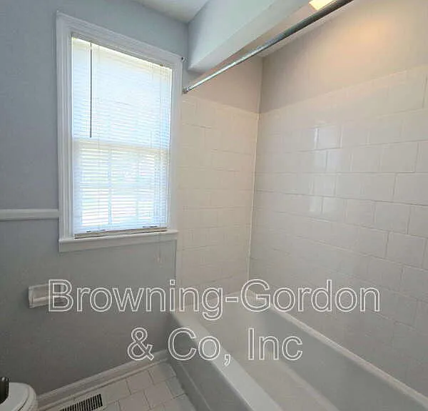 1147 Duncanwood Dr — Photo 9