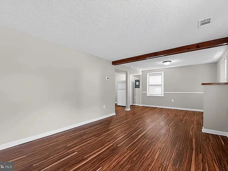 1327 Passage Dr — Photo 6