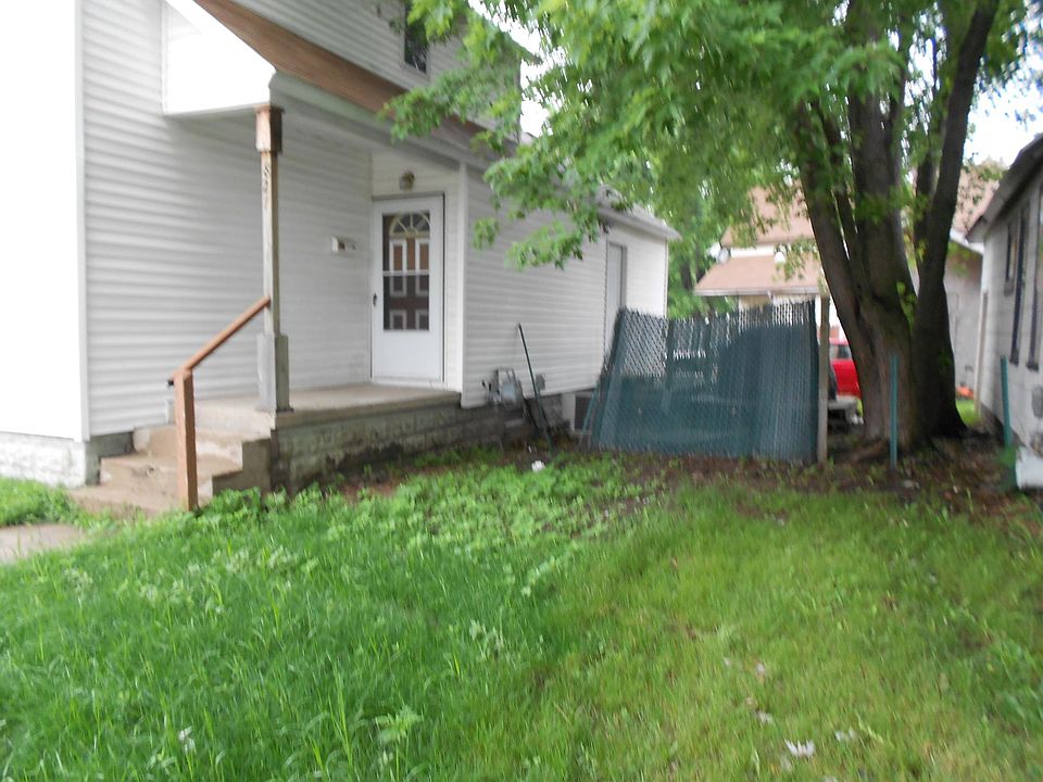 1st image of 827 Butterworth St SW