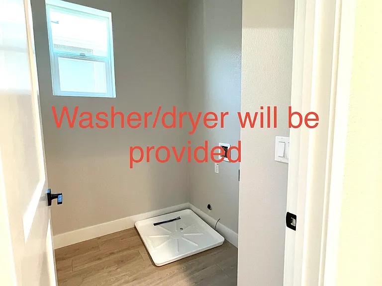 715 Pole Line Rd — Photo 18