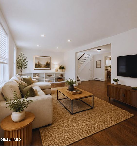4th image of 3312 Williams Street