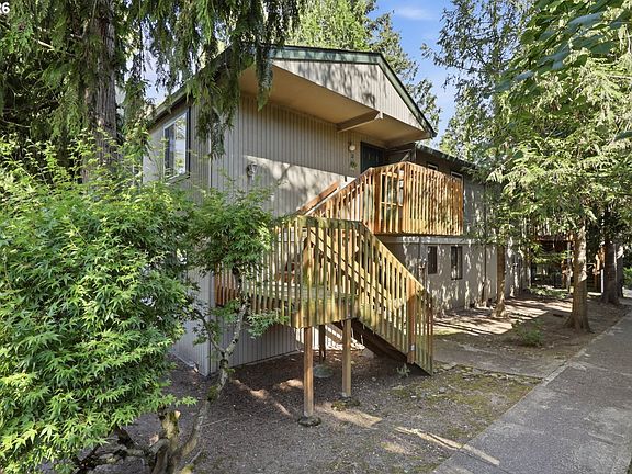2nd image of 1408 NE 72nd St APT 2