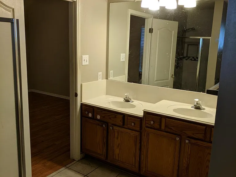 3608 Bratton Heights Dr — Photo 8