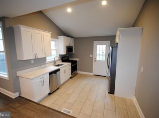 204 W Union St, Burlington City, NJ 08016