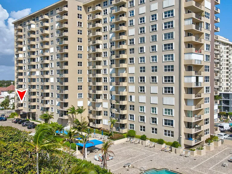 2000 S Ocean Blvd #2L — Photo 29