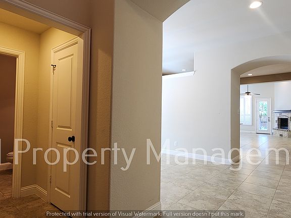 5th image of 5621 Grove Cove Dr