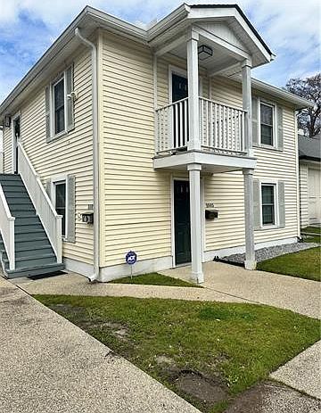 1st image of 1007 Orchid St