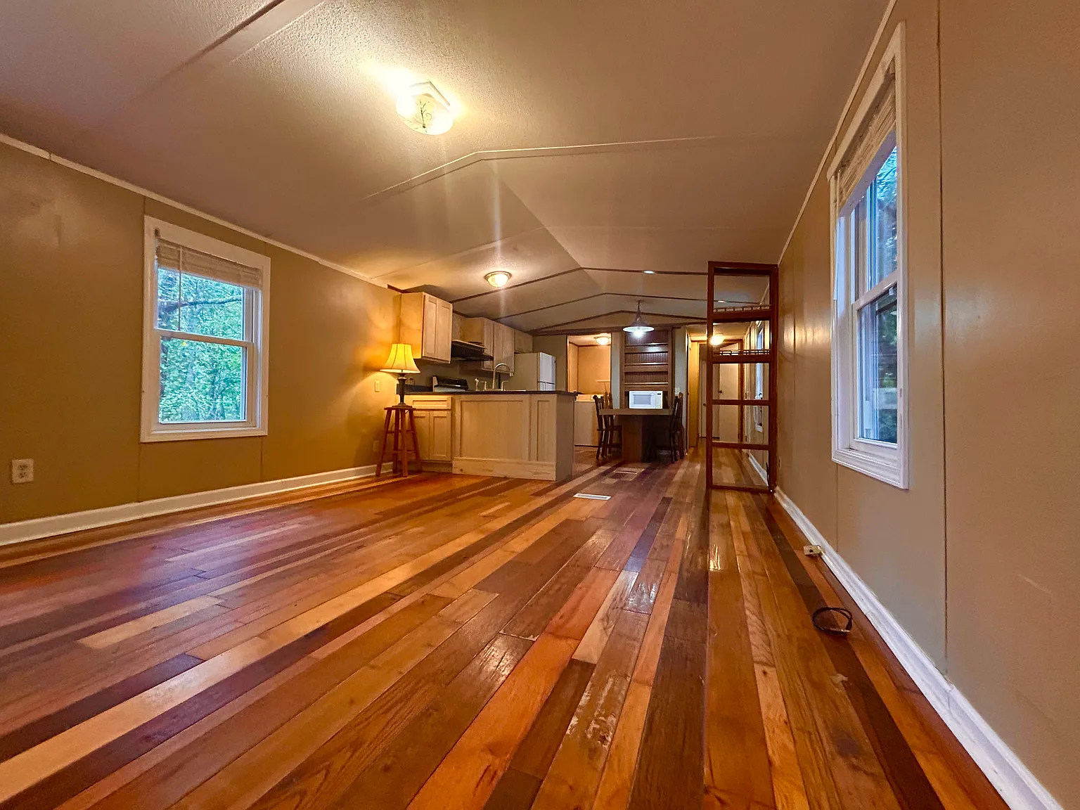 2 bed, 980 sqft, $1,175 — Photo 4