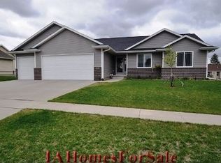 703 1st Ave, Springville, IA 52336