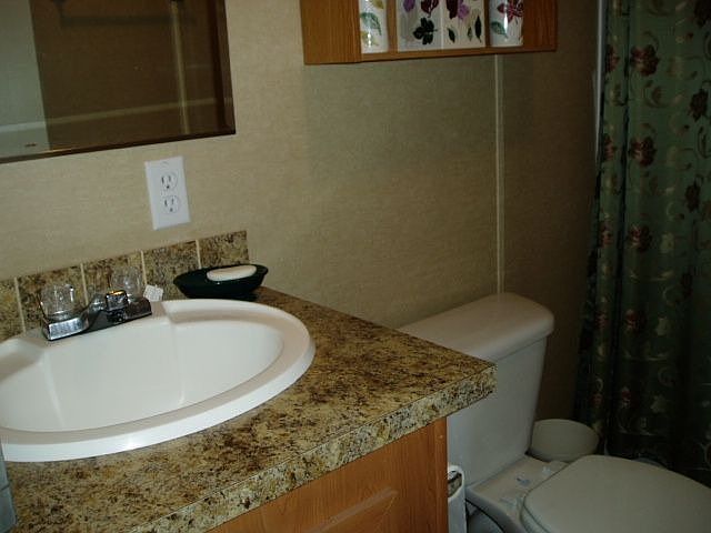 2nd image of 2158 Glen Lily Rd