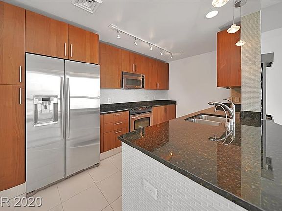 5th image of 200 W Sahara Ave Unit 1212