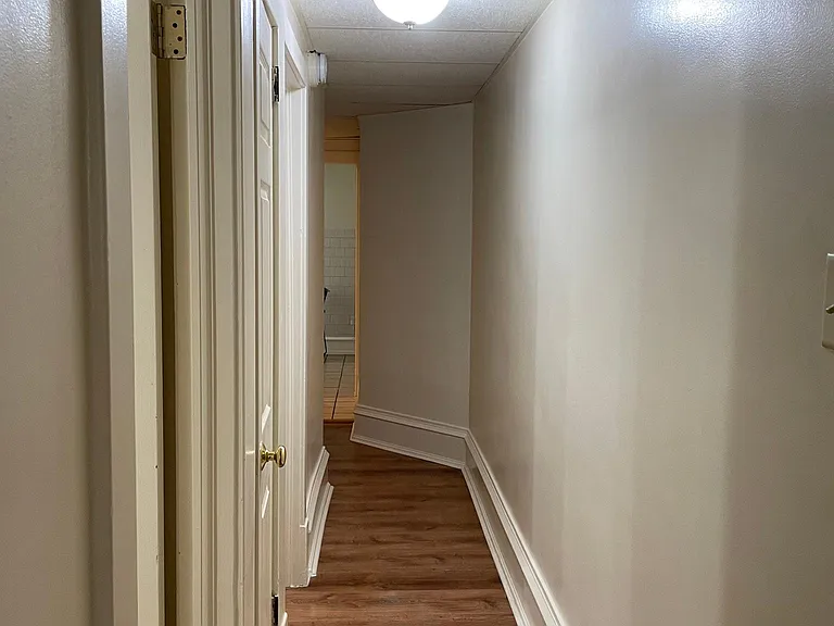 1004 N Madison St #3 — Photo 4