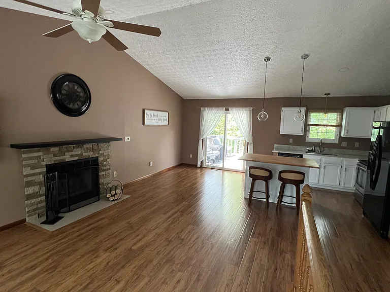 7777 Kiowa Way — Photo 24