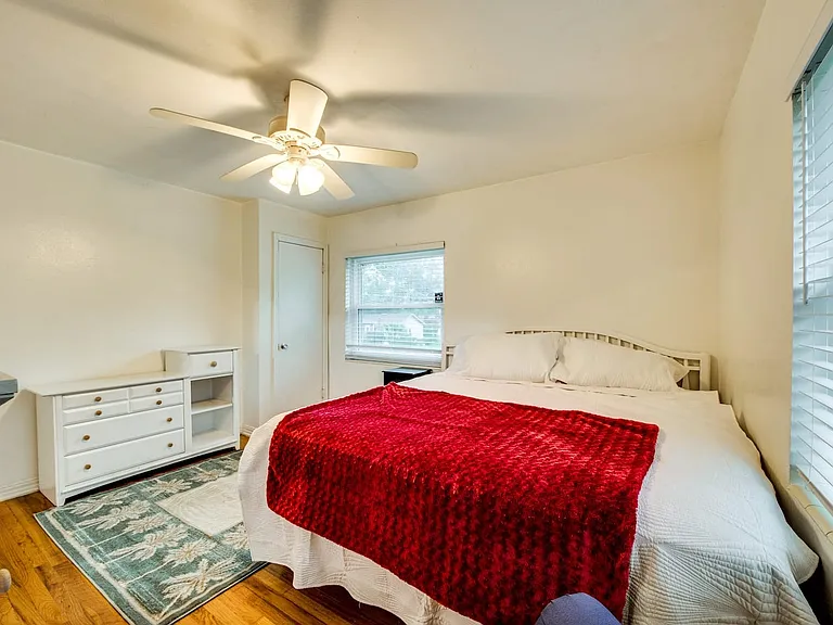 720 N Woodward Ave — Photo 11