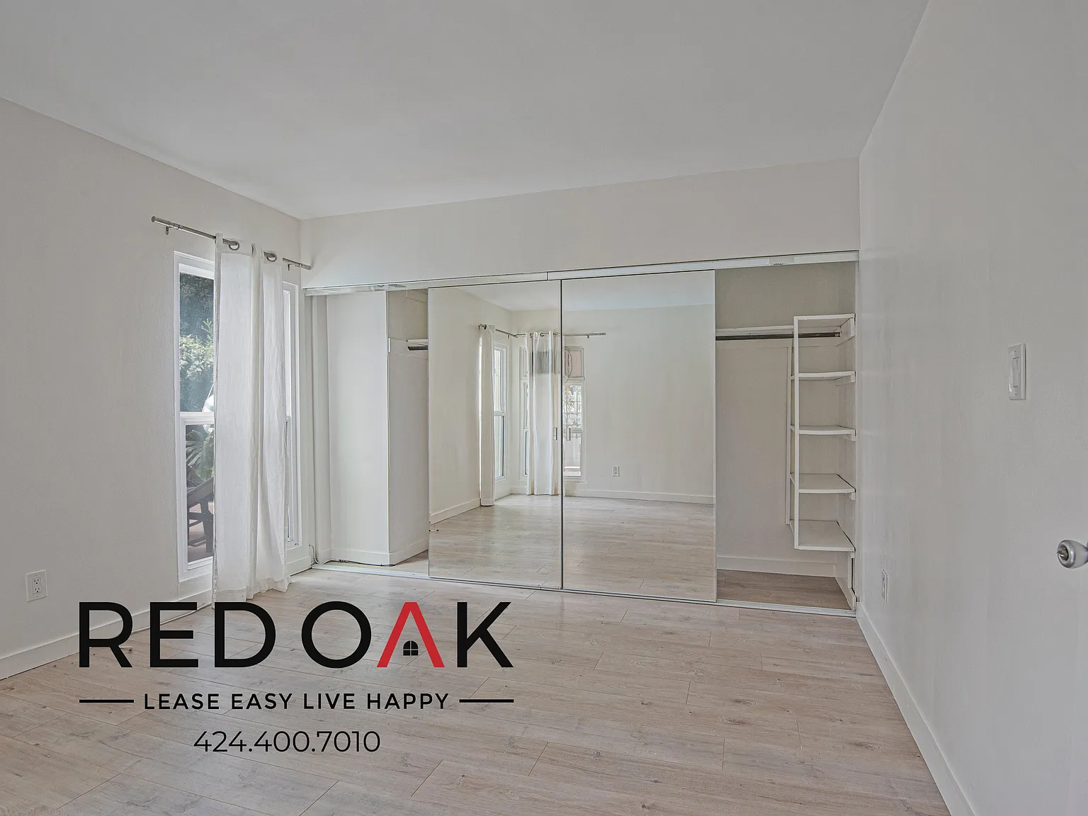 ~5 Weeks FREE~ Polished One Bedroom with Private Balcony and Available Parking ~ In Beautiful Wes... — Photo 4