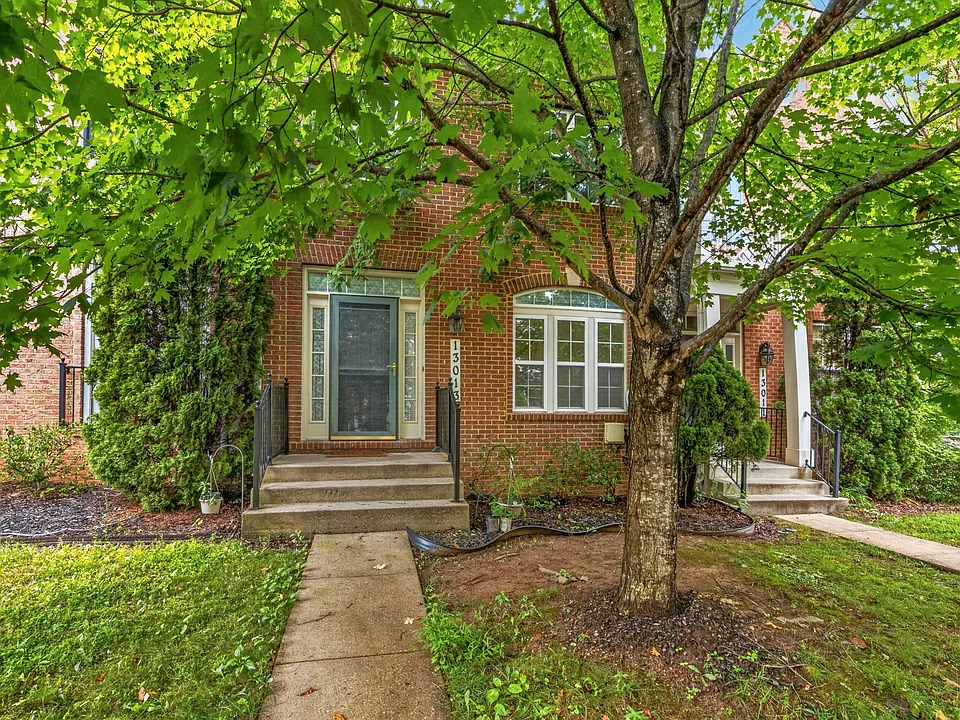 13013 Saint Clair Rd