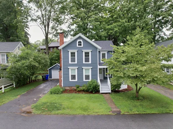 17 Maple Street, Thomaston, CT 06787
