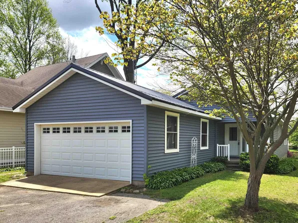3584 E Bailey Rd, Monticello, IN 47960