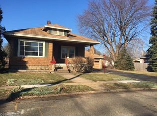 1011 10th St NE, Massillon, OH
