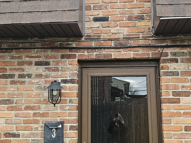 12 Bryant Ln #3 — Photo 1