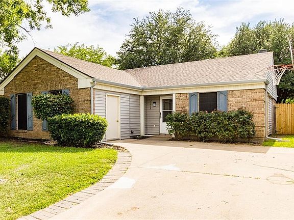 2nd image of 7113 Shadow Bend Dr