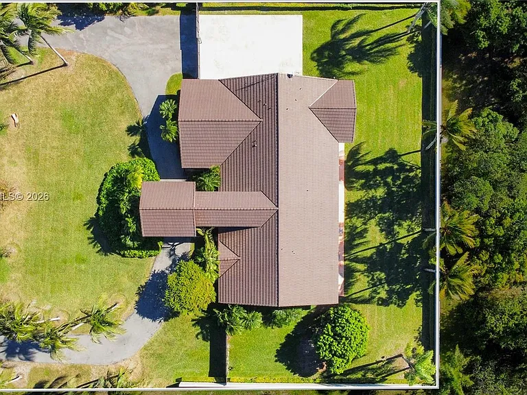 14350 SW 232nd St — Photo 10