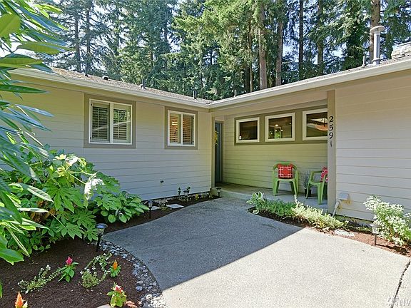 3rd image of 2591 SE Lori Linda Ct