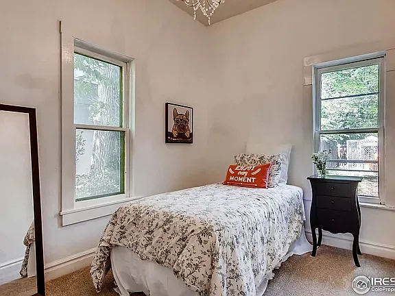209 W Simpson St — Photo 8