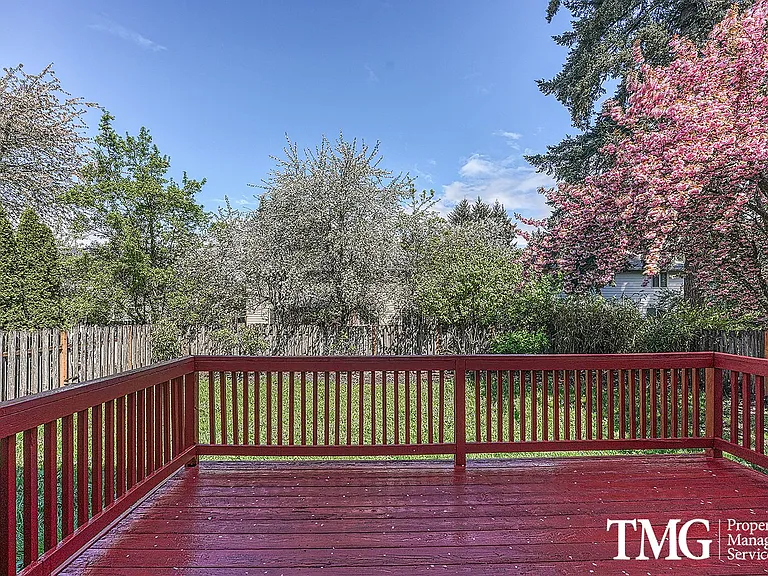 15608 NE 12th St — Photo 27