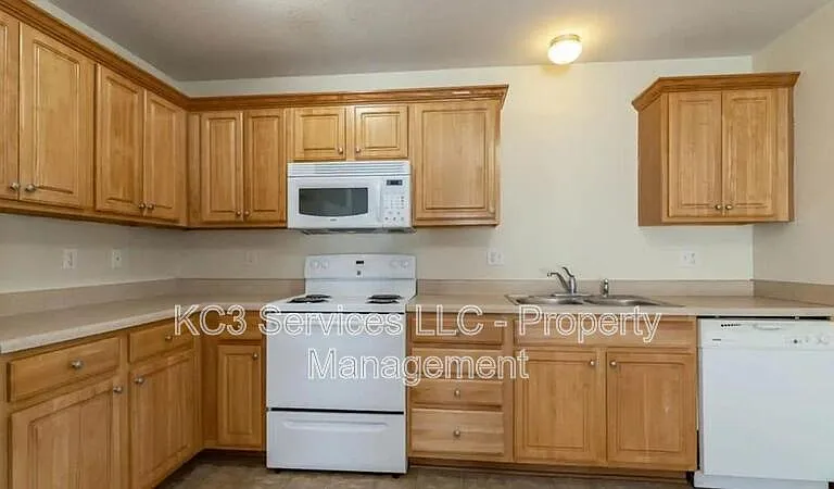 307 Dauphine St — Photo 6
