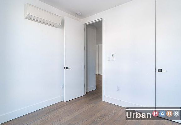 5th image of 271 E 32nd St #2C