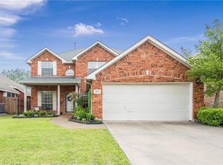 1814 Hollow Creek Ct, Garland, TX 75040