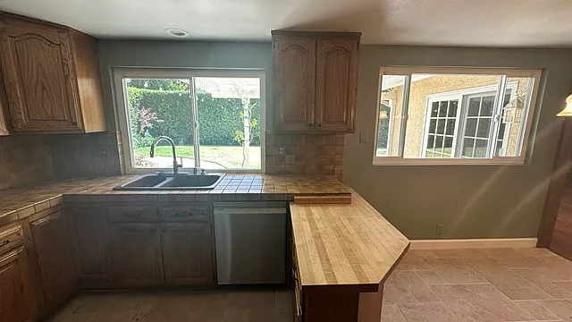 4626 Rice Ct — Photo 47